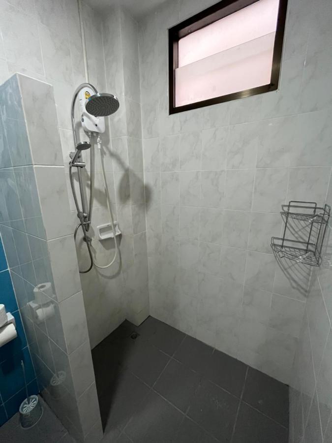 Hotel Grand View Premium à Patong Extérieur photo